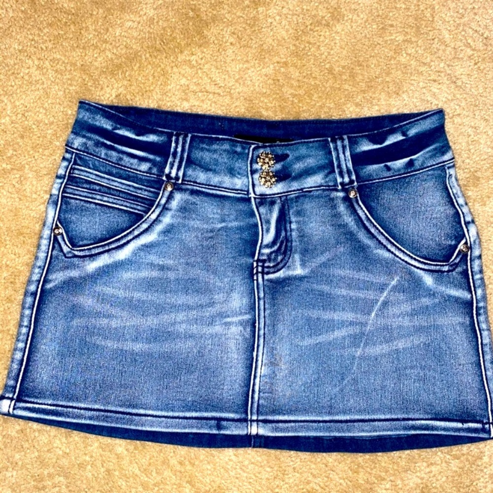 🔹Deluxsey Stretch Jean Mini Skirt🔹